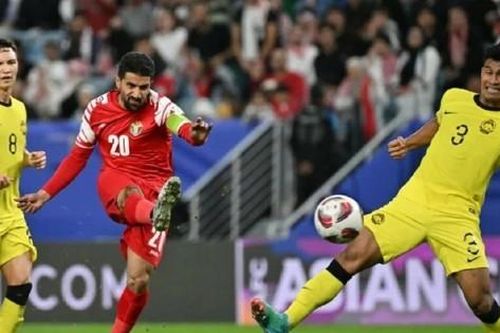 Gây gổ với HLV, tiền đạo tuyển Jordan bị AFC trừng phạt nặng nề