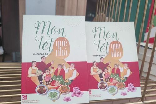 Phong vị ẩm thực Tết Việt qua những trang sách