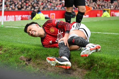 MU gặp họa lớn, Lisandro Martinez chấn thương rất nặng