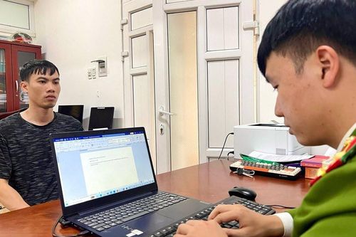 Va chạm giao thông, thanh niên ở Huế dùng dao đâm chết người