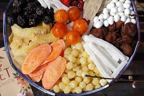 Cách chọn và ăn mứt Tết an toàn cho sức khỏe