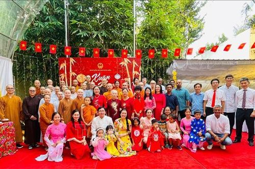 Tràn ngập khí Xuân quê hương tại Sri Lanka