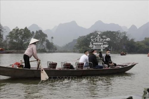 Lễ hội chùa Hương 2024: Bán vé điện tử, sử dụng xe điện phục vụ du khách