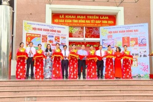 Khai mạc Hội báo Xuân Tết Giáp Thìn 2024