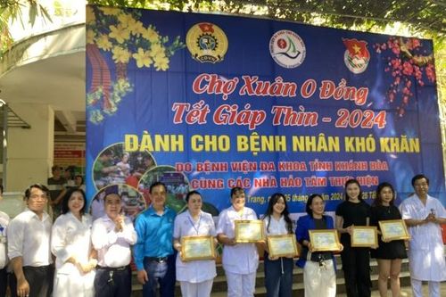 Hơn 270 bệnh nhân tham gia 'Chợ Xuân 0 đồng'