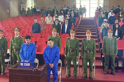 Hơn 14 năm tù cho 2 đối tượng vận chuyển, buôn bán pháo