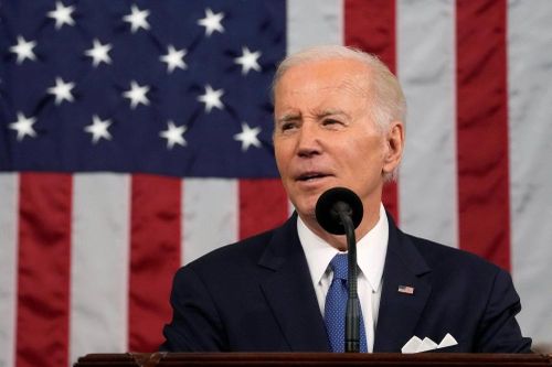 Quốc tế nổi bật: Tổng thống Joe Biden giành chiến thắng tuyệt đối