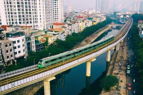 Tàu điện Cát Linh - Hà Đông phục vụ xuyên Tết Nguyên đán Giáp Thìn