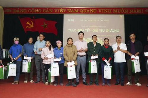Tạp chí Tiếp thị & Gia đình tổ chức chương trình thiện nguyện 'Trao quà Tết - Gửi yêu thương'