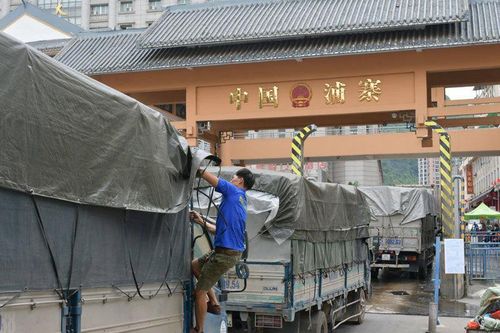 Muốn khai thác hết tiềm năng của thị trường Trung Quốc cần cửa khẩu thông minh