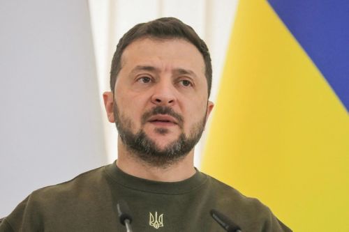 Tổng thống Zelensky muốn 'thanh lọc' bộ máy quan chức Ukraine