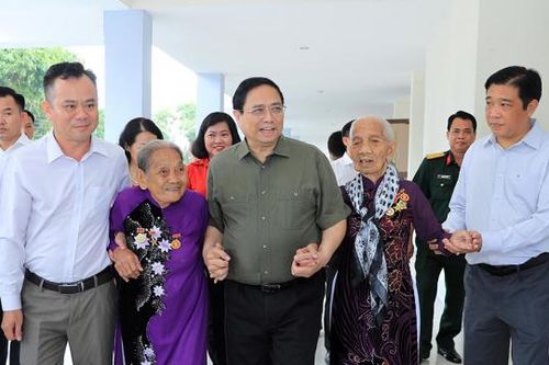 Đảm bảo mọi người dân đều được đón Tết vui tươi, nghĩa tình