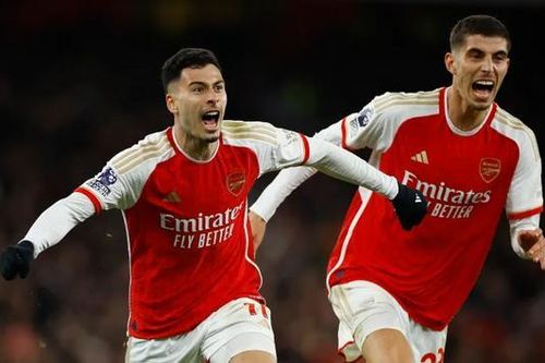 Đánh bại Liverpool, Arsenal trở lại đường đua vô địch