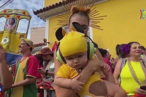 Brazil sôi động, rực rỡ trong mùa lễ hội