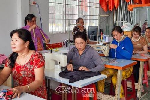 Giảm nghèo 'sâu địa bàn, sát đối tượng'