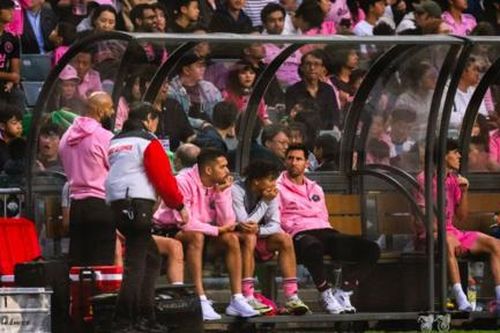 Messi khiến người dân Hồng Kông nổi đóa vì không ra sân trong trận giao hữu