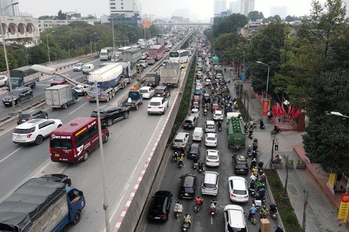 Hà Nội: Cửa ngõ phía Tây ùn tắc mọi ngả ngày giáp Tết