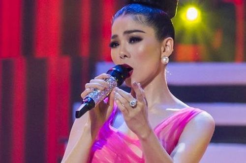 Vì sao Lệ Quyên nóng tính, thẳng thắn nhưng luôn chật kín các show dù giá vé rất cao?
