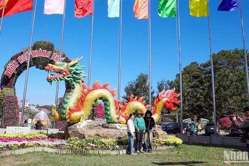 Sắc màu Hội hoa Xuân Giáp Thìn 2024 tại thành phố ngàn hoa Đà Lạt