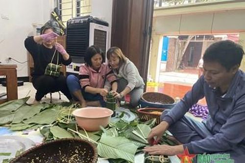 Tổ liên gia xóm tôi