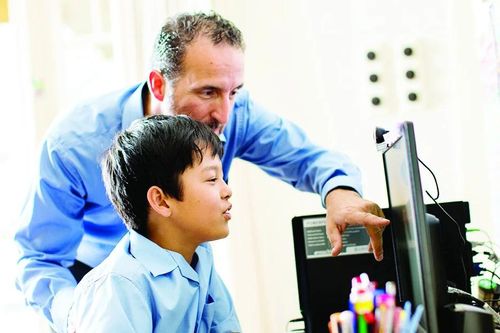 An toàn Internet và đạo đức của AI trong năm 2024