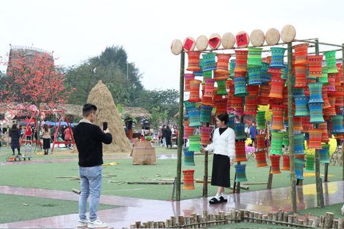 Tái hiện không gian Tết xưa tại Quảng trường Võ Nguyên Giáp