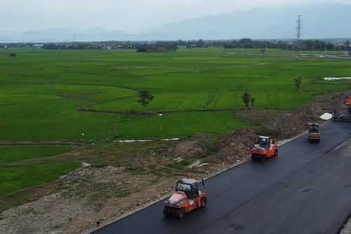 Cao tốc Vân Phong - Nha Trang vượt tiến độ, tăng tốc về đích