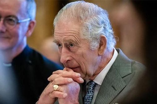 Vua Charles III mắc ung thư, Hoàng tử Harry về Anh gặp cha