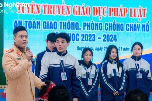 Xử lý trách nhiệm người đứng đầu chính quyền địa phương nếu để tình hình trật tự ATGT liên quan đến tuổi học sinh xảy ra phức tạp trên địa bàn