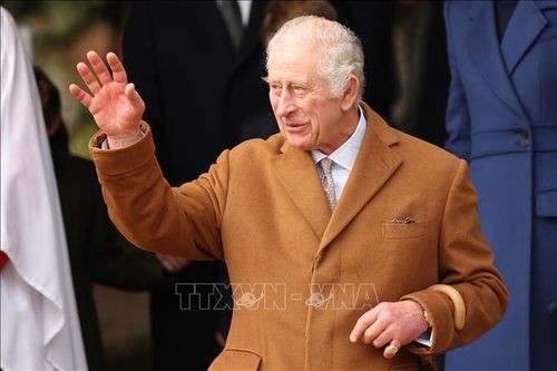 Vua Charles III bị chẩn đoán mắc bệnh ung thư