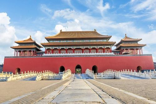 Người Việt rủ nhau đi nước ngoài du xuân 'trốn Tết'