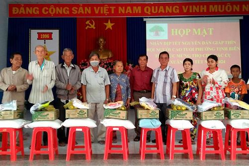 Phường Tịnh Biên tổ chức chúc thọ người cao tuổi
