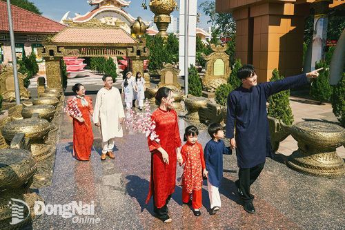 Suối Tiên giảm giá vé vào cổng trong dịp Tết Giáp Thìn