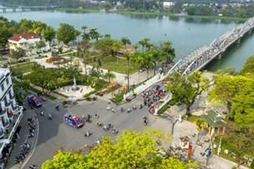 'Khoác áo mới' cho city tour