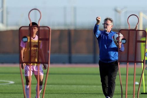 Mục tiêu của huấn luyện viên Troussier năm 2024