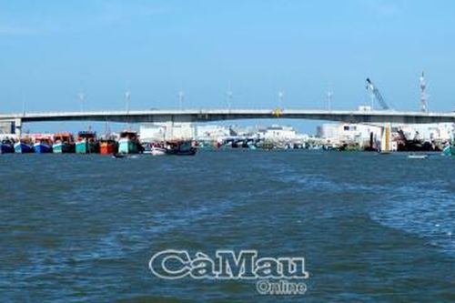 Thị trấn biển vào xuân