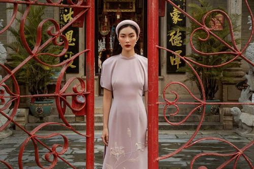 Tết diện áo dài đừng quên kết hợp với mẫu giày dép này