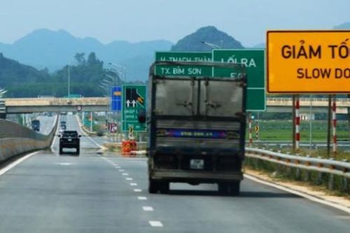 Những cao tốc nâng tốc độ tối đa người dân cần biết để du Xuân, đón Tết thuận lợi