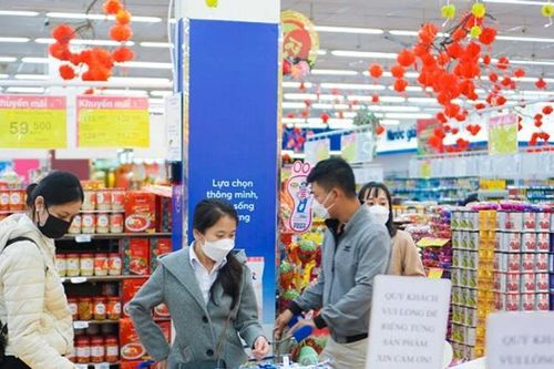 Đa dạng hàng hóa phục vụ mua sắm Tết