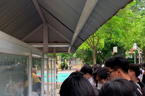 Cộng điểm cho học sinh giỏi trong kỳ thi vào lớp 10: Nên hay không?