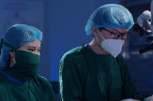 'Quả ngọt' sau hành trình chạy chữa gian nan của cặp vợ chồng hiếm muộn