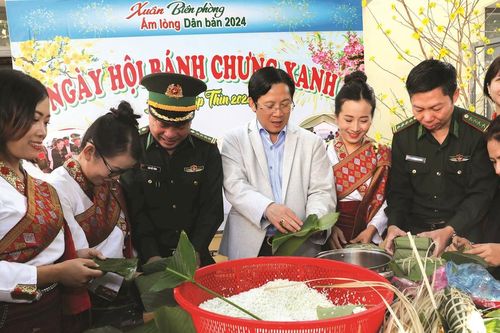 Báo Đại Đoàn Kết đến với Tây Nguyên
