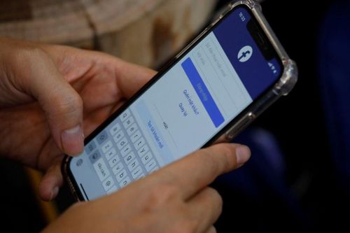 Nhóm thanh niên 10X chiếm hơn 8 tỷ nhờ 'hack' tài khoản Facebook