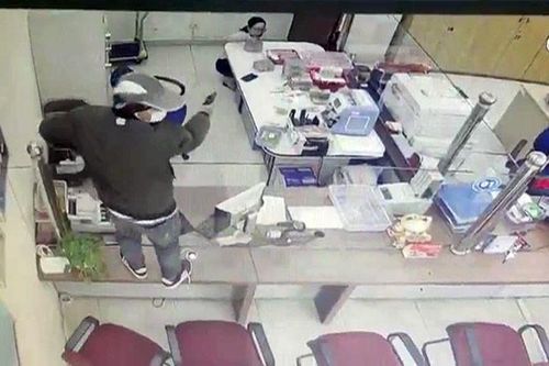 Lâm Đồng: Truy bắt đối tượng cướp ngân hàng tại huyện Đức Trọng