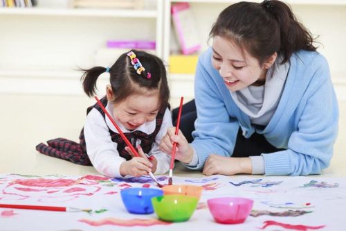 Làm thế nào để trẻ khó bảo trở nên ngoan ngoãn?