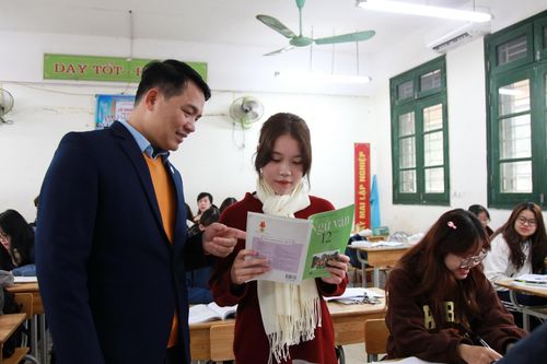 Nữ sinh Hà Nội đa tài đoạt giải học sinh giỏi quốc gia