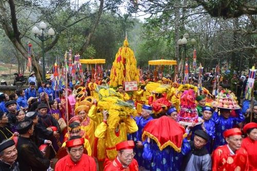Yêu cầu giám sát chặt chẽ lễ hội chùa Hương, khai ấn đền Trần năm 2024