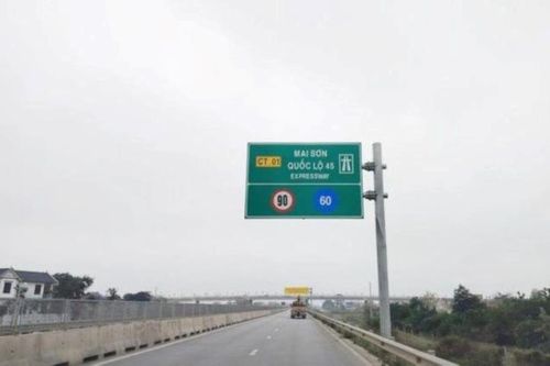 Hoàn thành cắm biển nâng tốc độ 6 tuyến cao tốc lên 90km/h