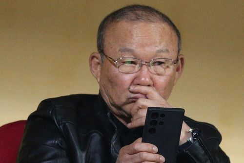 HLV Park Hang Seo chọn đội hạng Nhì, 'ngó lơ' V-League, vì đâu?