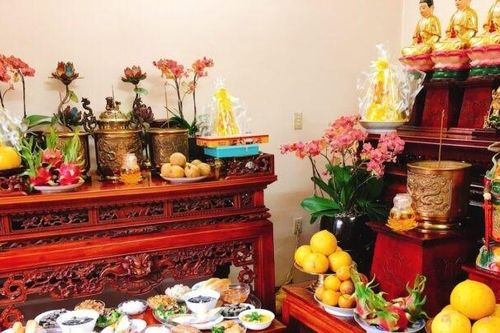Văn khấn giao thừa tết Nguyên đán Giáp Thìn 2024 trong nhà và ngoài trời
